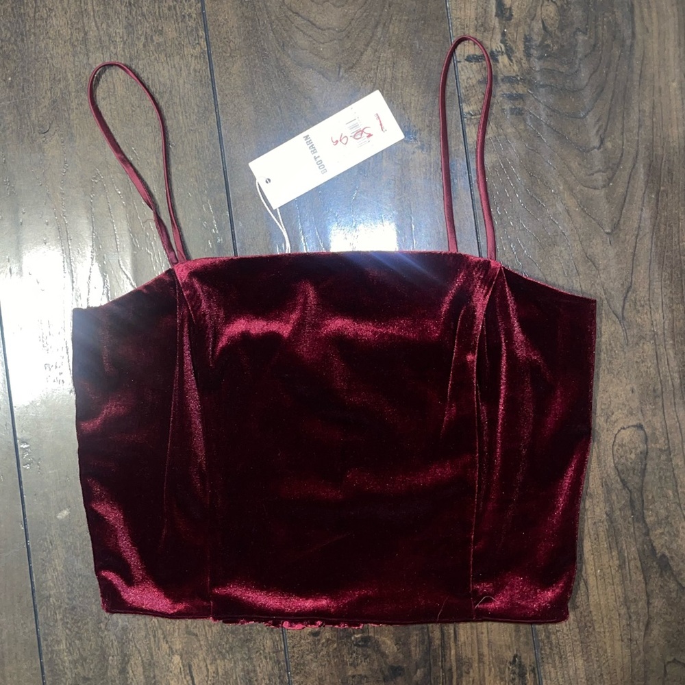 Velvet Red boot barn crop top!